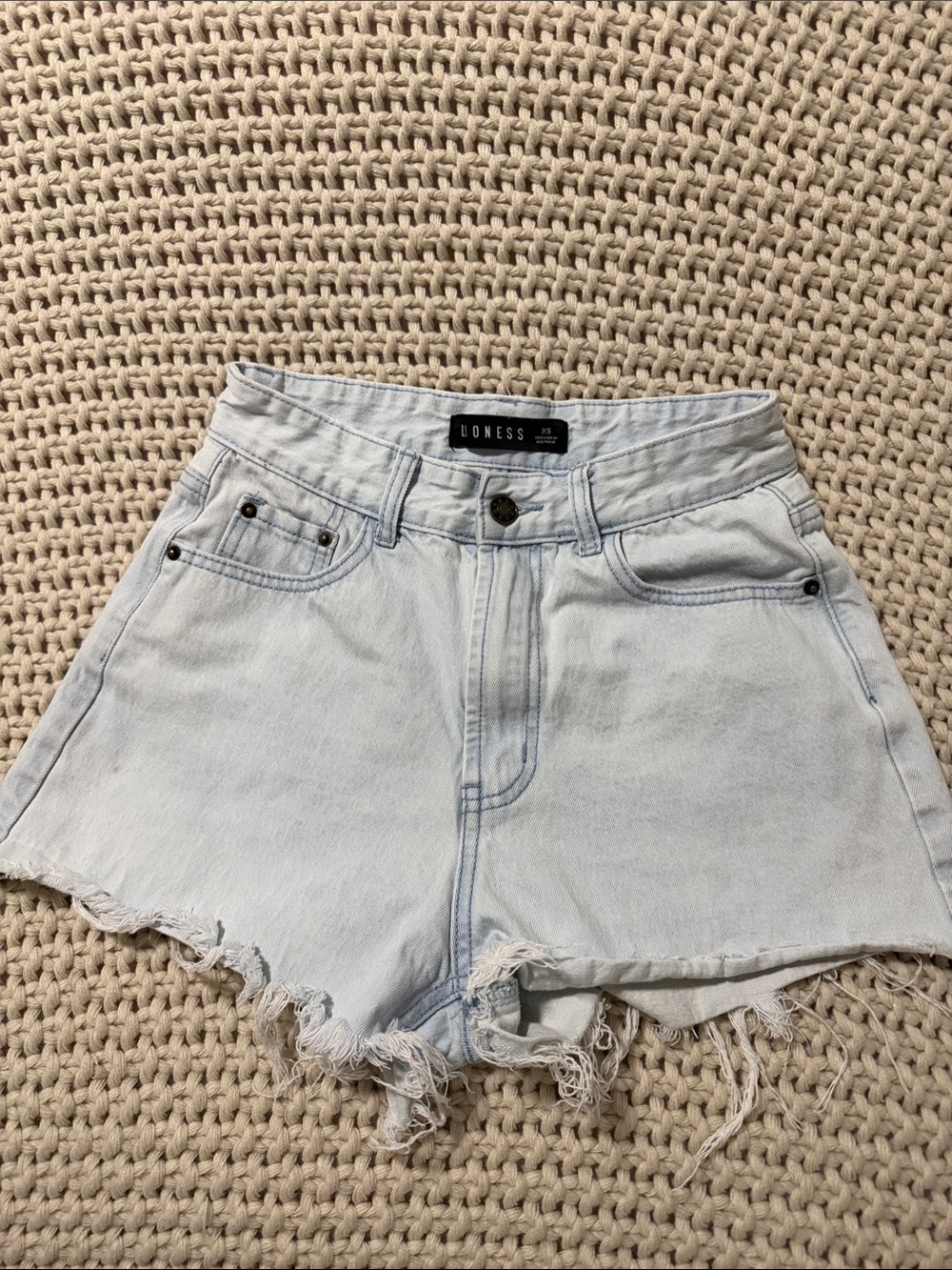 Lioness Light Wash High Rise Distressed Denim Cutoff Shorts - Size XS